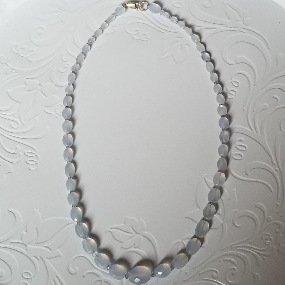 .925 CHALCEDONY/SAPPHIRE NECKLACE